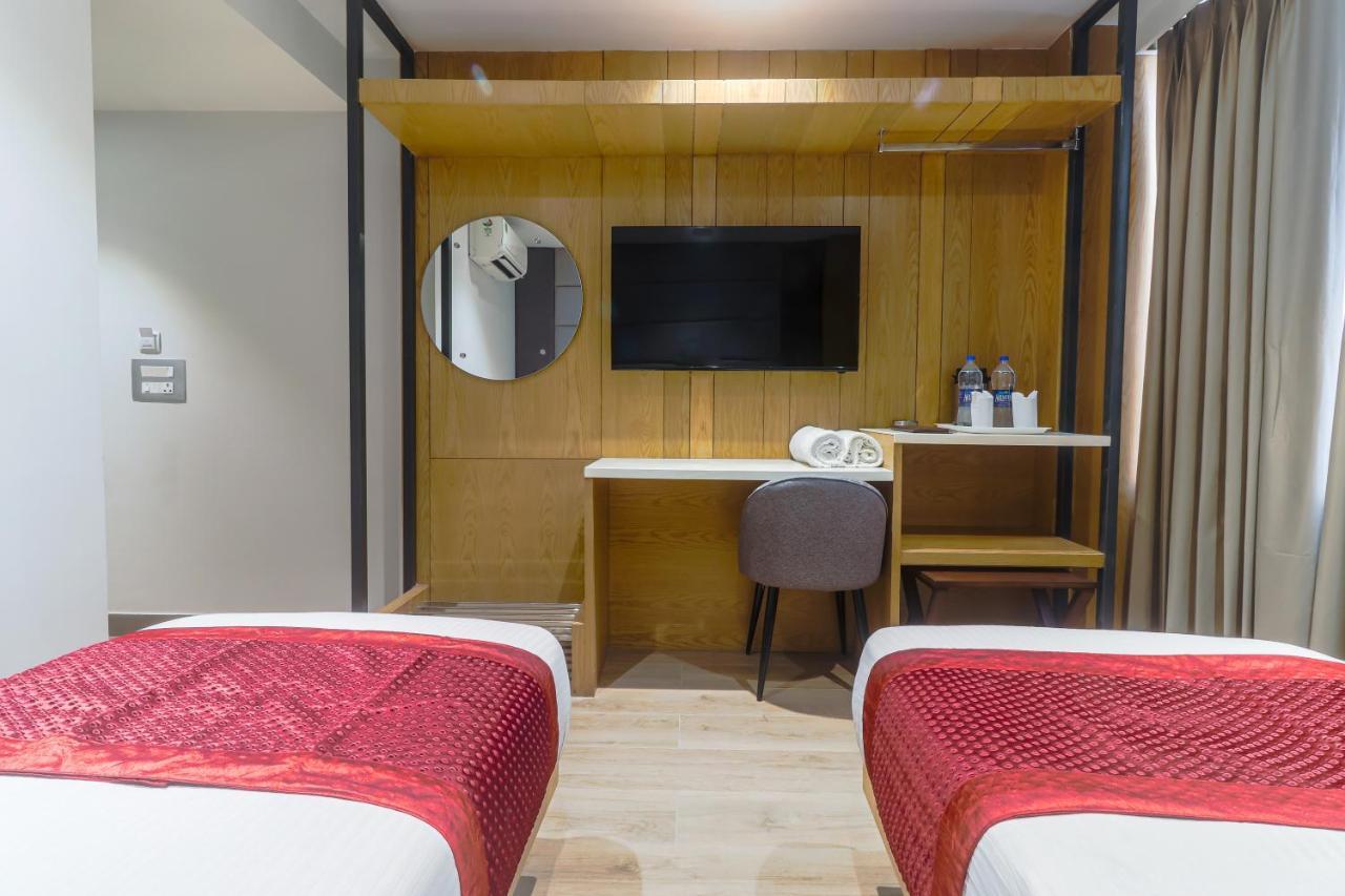 Hotel Bricks, Karol Bagh, New Delhi Extérieur photo