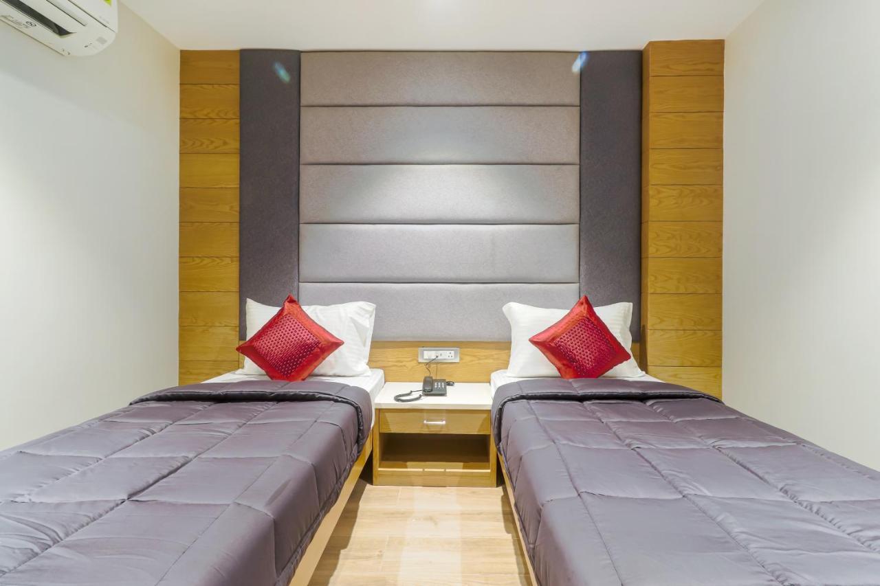 Hotel Bricks, Karol Bagh, New Delhi Extérieur photo