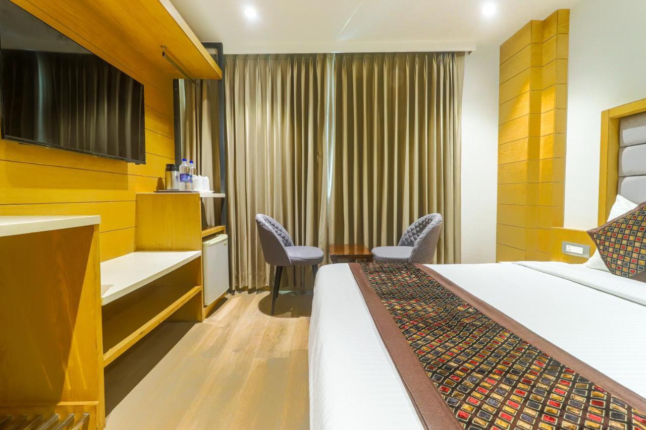 Hotel Bricks, Karol Bagh, New Delhi Extérieur photo