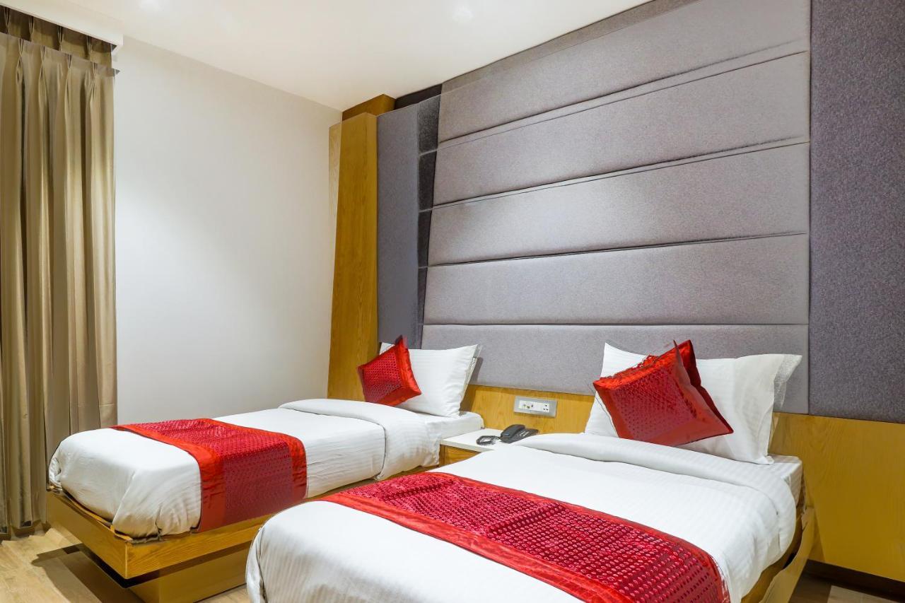 Hotel Bricks, Karol Bagh, New Delhi Extérieur photo